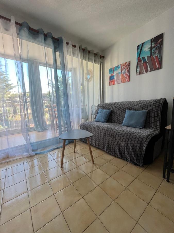 Petit T2 Proche De La Plage Сет Экстерьер фото